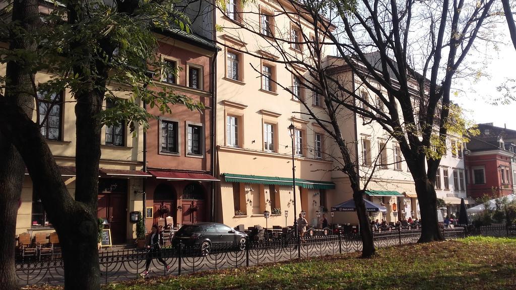 Momotown Privates Panzió Krakkó Kültér fotó